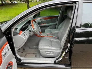 2006 Toyota Avalon Limited