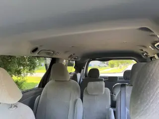 2018 Toyota Sienna LE Mobility 7-Passenger