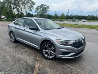 2020 Volkswagen Jetta R-Line