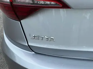 2020 Volkswagen Jetta R-Line