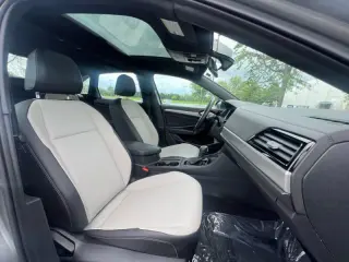 2020 Volkswagen Jetta R-Line