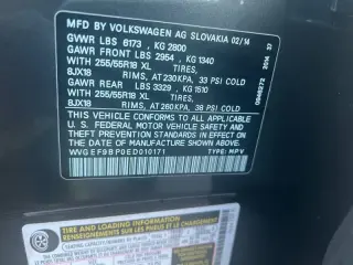 2014 Volkswagen Touareg V6 Sport
