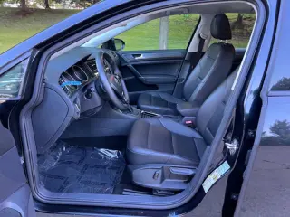 2020 Volkswagen Golf TSI