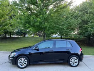 2020 Volkswagen Golf TSI