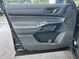 Nissan Pathfinder 2025 SV 4dr SUV