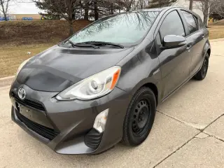 2016 Toyota Prius c Two
