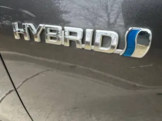 2016 Toyota Prius c Two