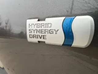 2016 Toyota Prius c Two