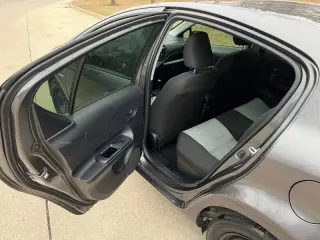 2016 Toyota Prius c Two