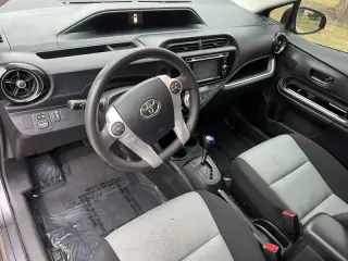 2016 Toyota Prius c Two