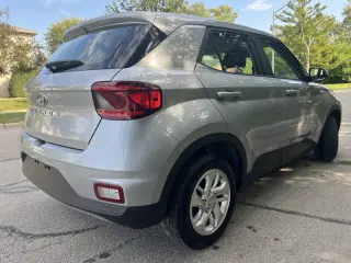 2020 Hyundai Venue SE