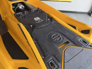 2021 Sea-Doo RXP-X