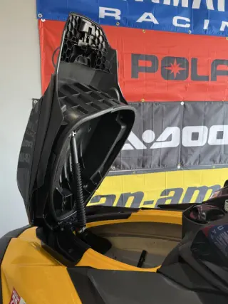 2021 Sea-Doo RXP-X