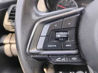 2017 Subaru Impreza 2.0i