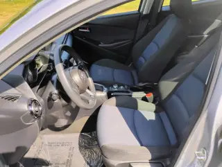 2020 Toyota Yaris L