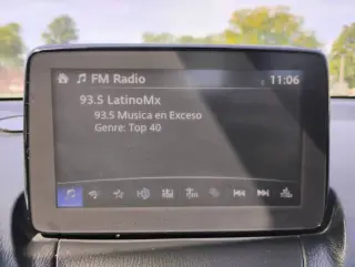 2020 Toyota Yaris L