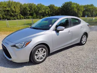 2020 Toyota Yaris L