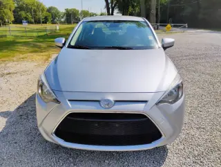 2020 Toyota Yaris L
