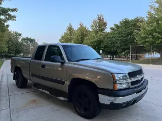 2003 Chevrolet Silverado 1500 LT