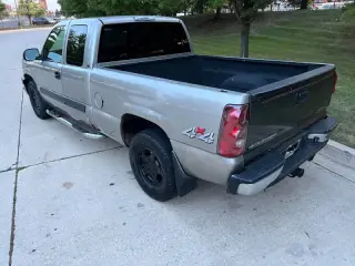 2003 Chevrolet Silverado 1500 LT