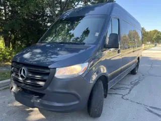2019 Mercedes-Benz Sprinter 2500