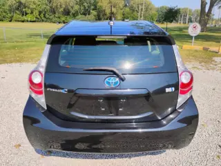 2014 Toyota Prius c Three