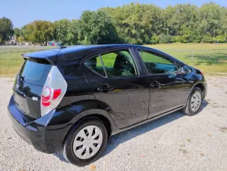 2014 Toyota Prius c Three