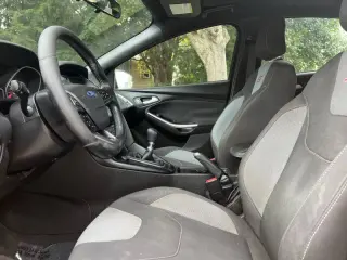 2016 Ford Focus ST