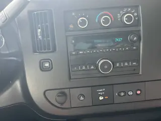 2019 Chevrolet Express 2500