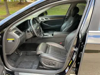 2015 Hyundai Genesis 5.0L