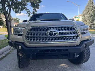 2016 Toyota Tacoma TRD Sport
