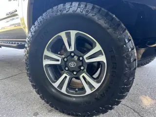 2016 Toyota Tacoma TRD Sport