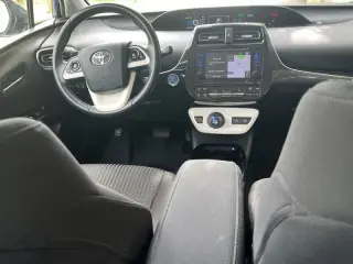 2017 Toyota Prius Three