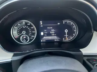 2023 Genesis GV70 2.5T Standard
