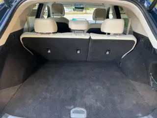2023 Genesis GV70 2.5T Standard