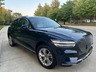 2023 Genesis GV70 2.5T Standard