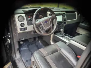 2013 Ford F-150 SVT Raptor