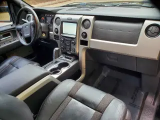 2013 Ford F-150 SVT Raptor