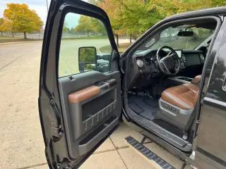 2015 Ford F-250 Super Duty Lariat