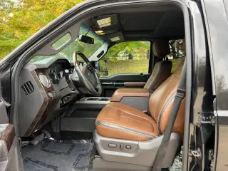 2015 Ford F-250 Super Duty Lariat