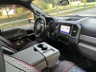 2020 Ford F-350 Super Duty Lariat