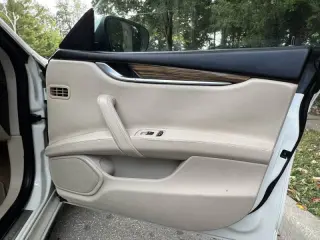 2018 Maserati Ghibli S