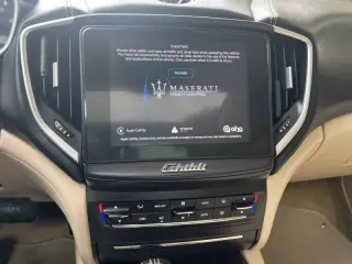 2018 Maserati Ghibli S