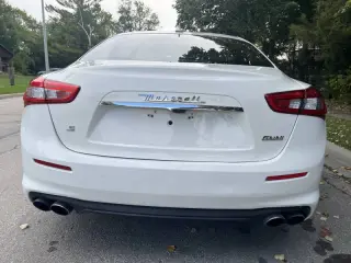 2018 Maserati Ghibli S