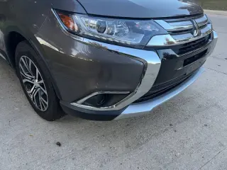 2018 Mitsubishi Outlander ES