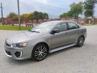 2017 Mitsubishi Lancer ES