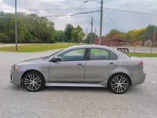 2017 Mitsubishi Lancer ES