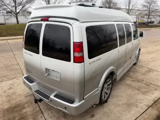 2017 Chevrolet Express 2500