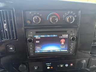 2017 Chevrolet Express 2500
