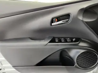 Toyota Prius 2020 AWD XLE AWD-e 4dr Hatchback